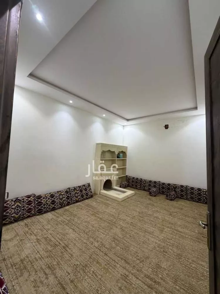 دور للإيجار في شارع عبداللطيف البصري ، حي الشرق ، الرياض ، منطقة الرياض صورة 3