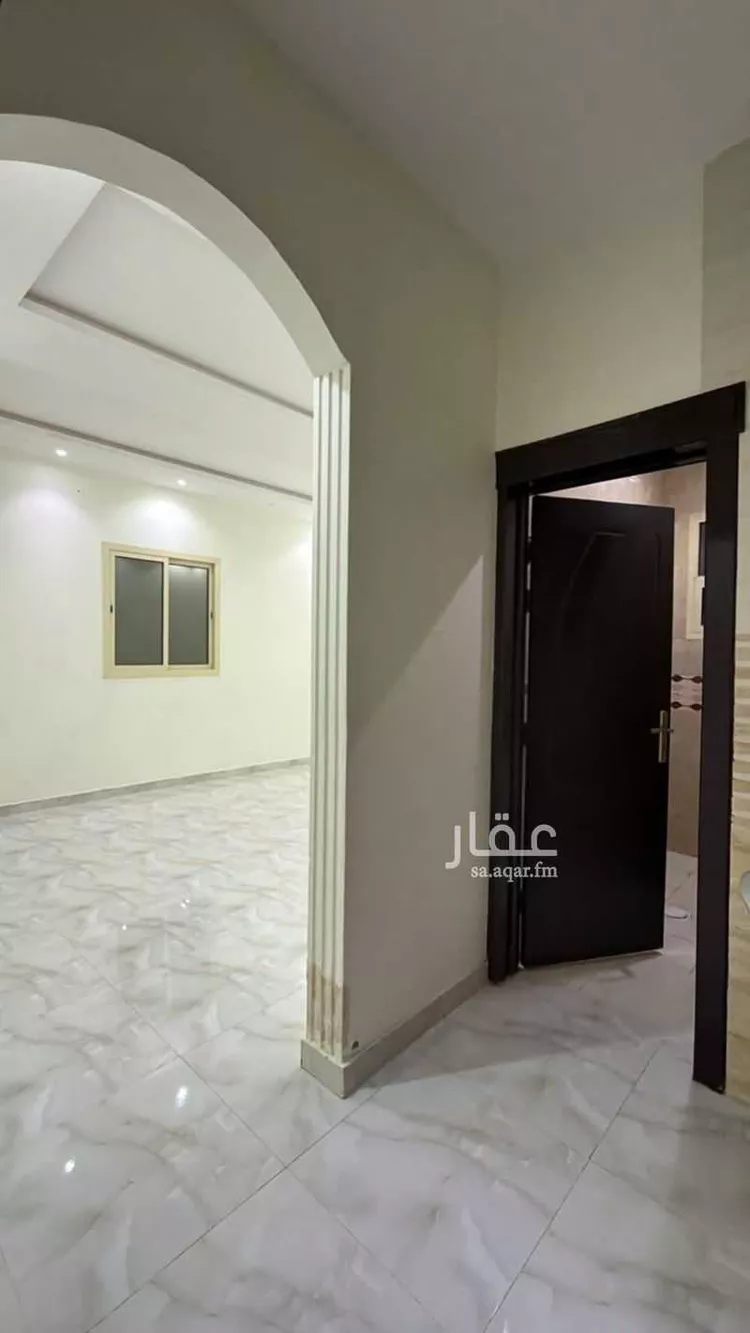 دور للإيجار في شارع درويش ريس الشافعي ، حي الشرق ، الرياض ، منطقة الرياض 7