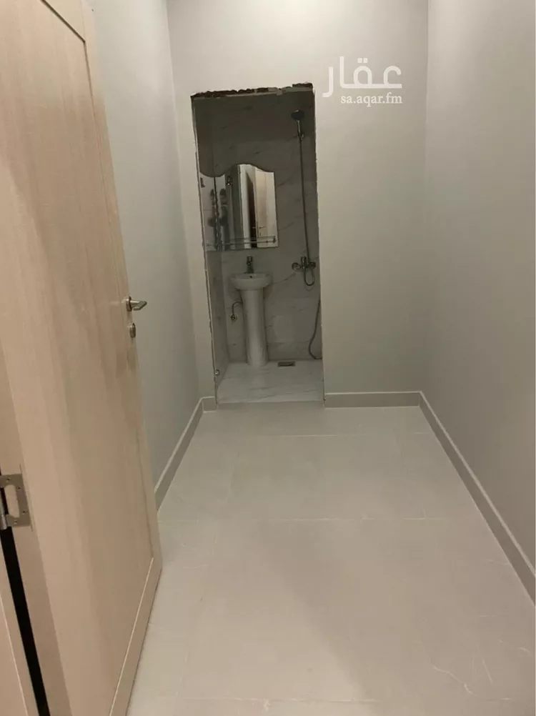 فيلا للإيجار في شارع عبدالله ابن يزيد الافريقي, حي السد, مدينة المدينه المنوره, منطقة المدينة المنورة صورة 5