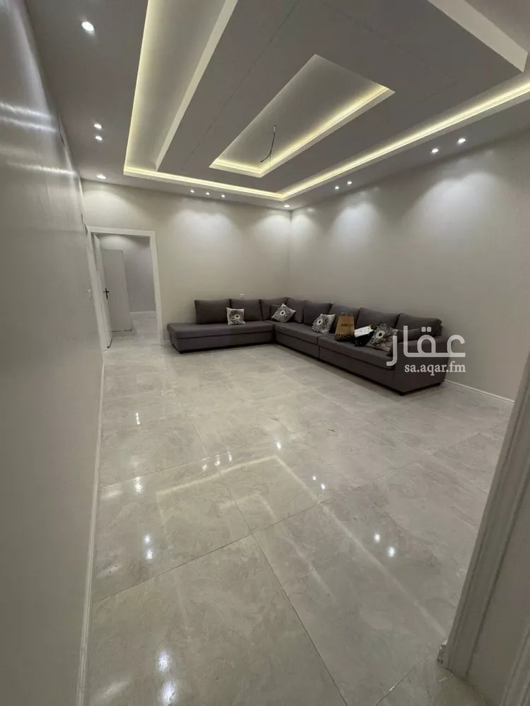 شقة للبيع في شارع ريع القطاع, حي الروابي, مدينة ابها, منطقة عسير صورة 5