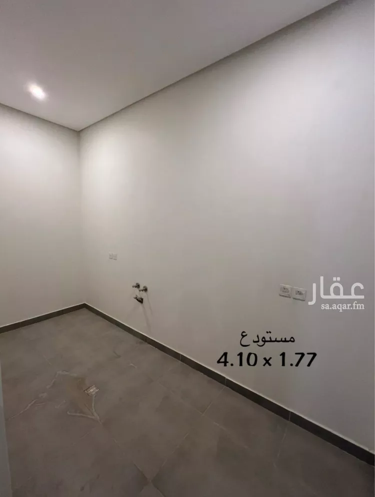 فيلا للإيجار في شارع ابي المكارم بن مفرج, حي عكاظ, مدينة الرياض, منطقة الرياض صورة 5
