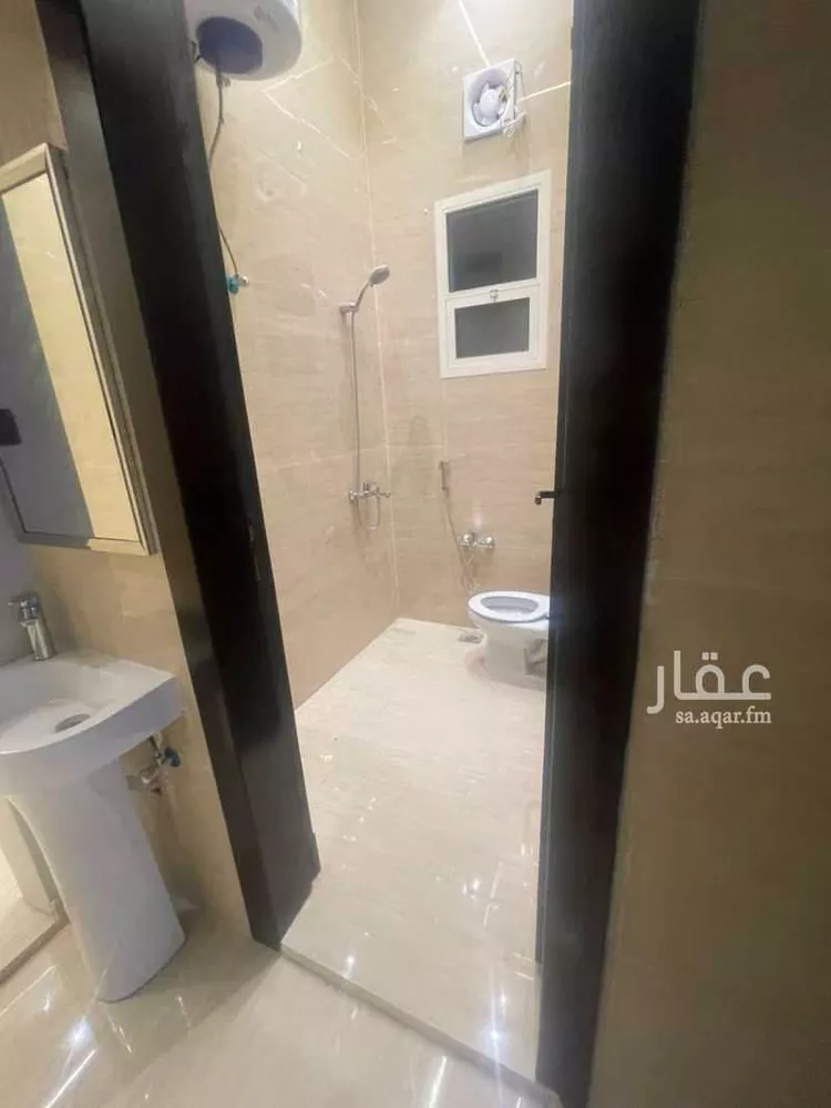 شقة للإيجار في شارع محمد بن الوليد العقيلي, حي القادسية, مدينة الرياض, منطقة الرياض صورة 5