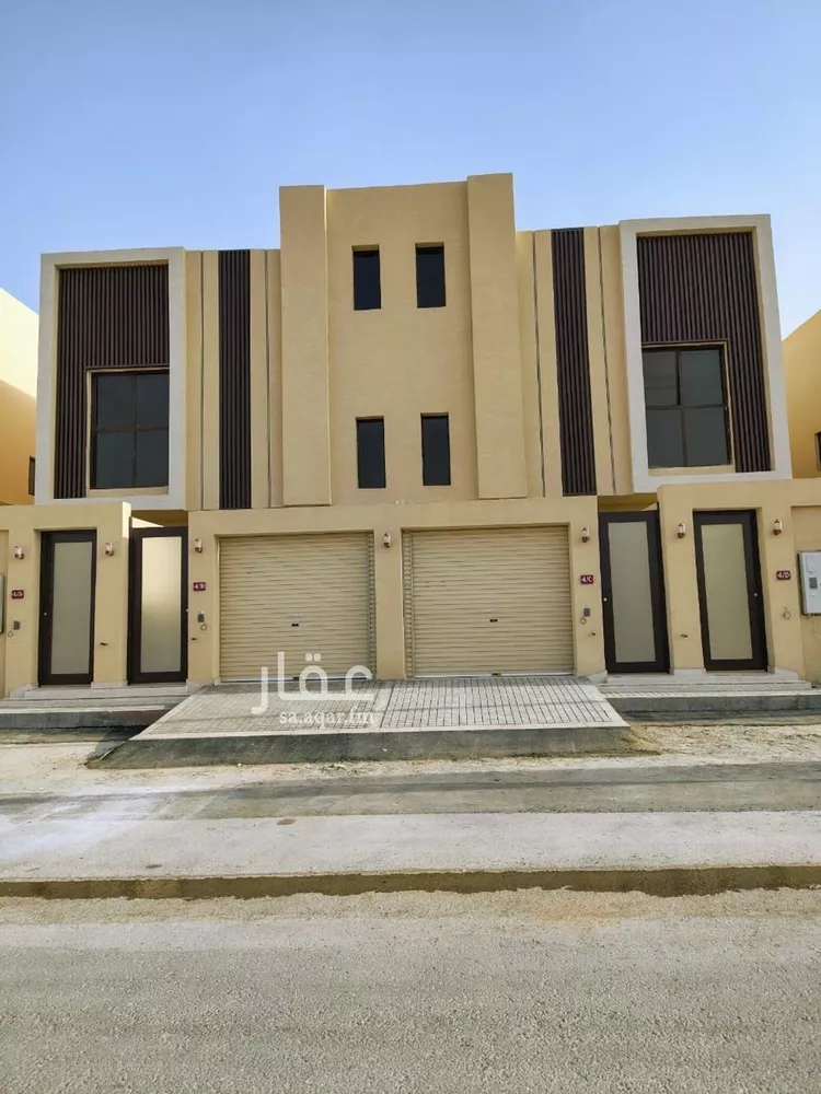 فيلا للبيع في شارع كريم الدين البرموني, حي عكاظ, مدينة الرياض, منطقة الرياض صورة 2
