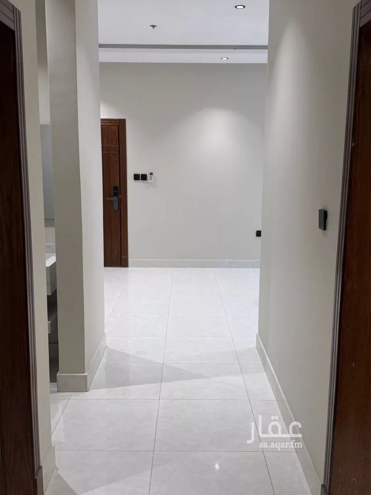 شقة للإيجار في شارع النعيرية, حي الحمراء, مدينة الخبر, المنطقة الشرقية