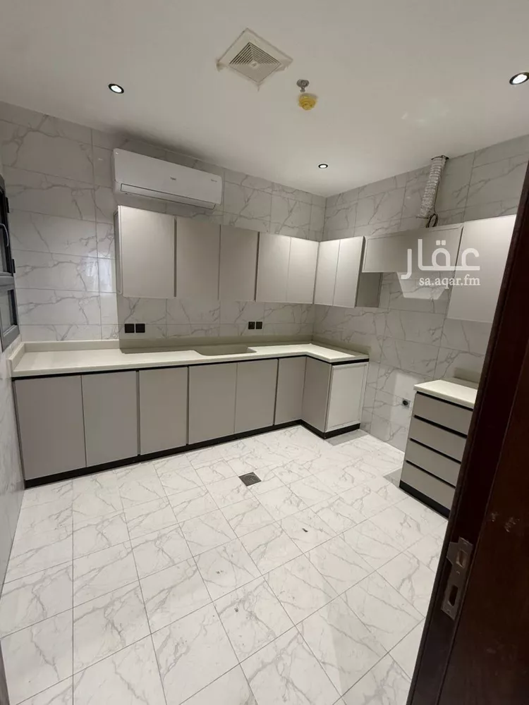 شقة للإيجار في شارع النعيرية, حي الحمراء, مدينة الخبر, المنطقة الشرقية صورة 3