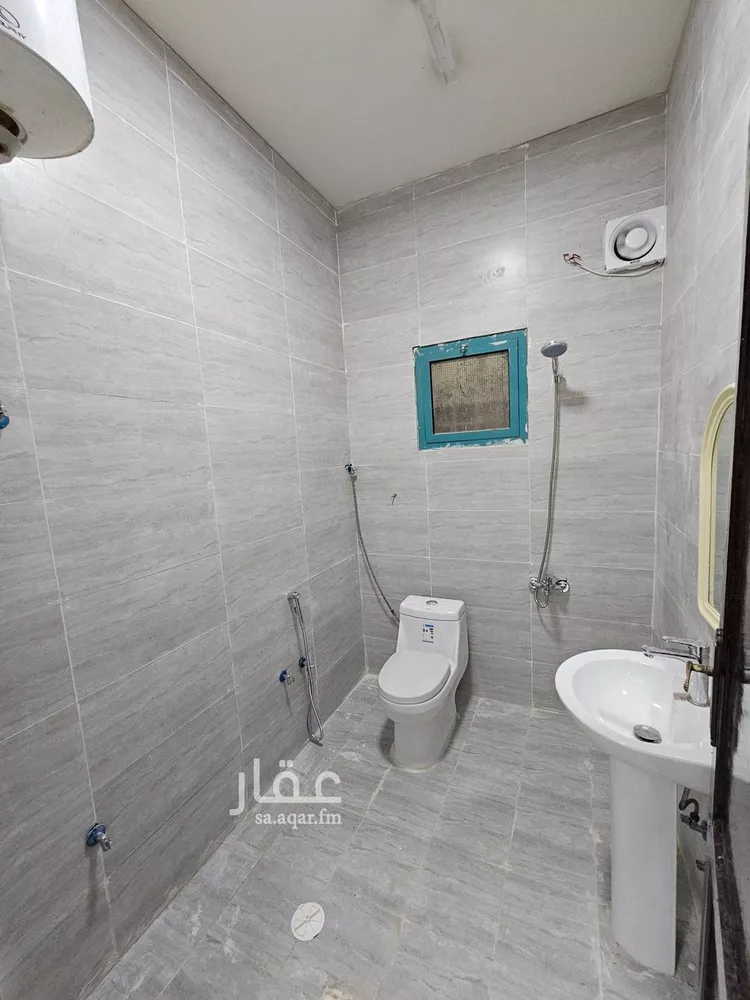 شقة للإيجار في شارع ميناء الاحمدي, حي إشبيلية, مدينة الرياض, منطقة الرياض صورة 4
