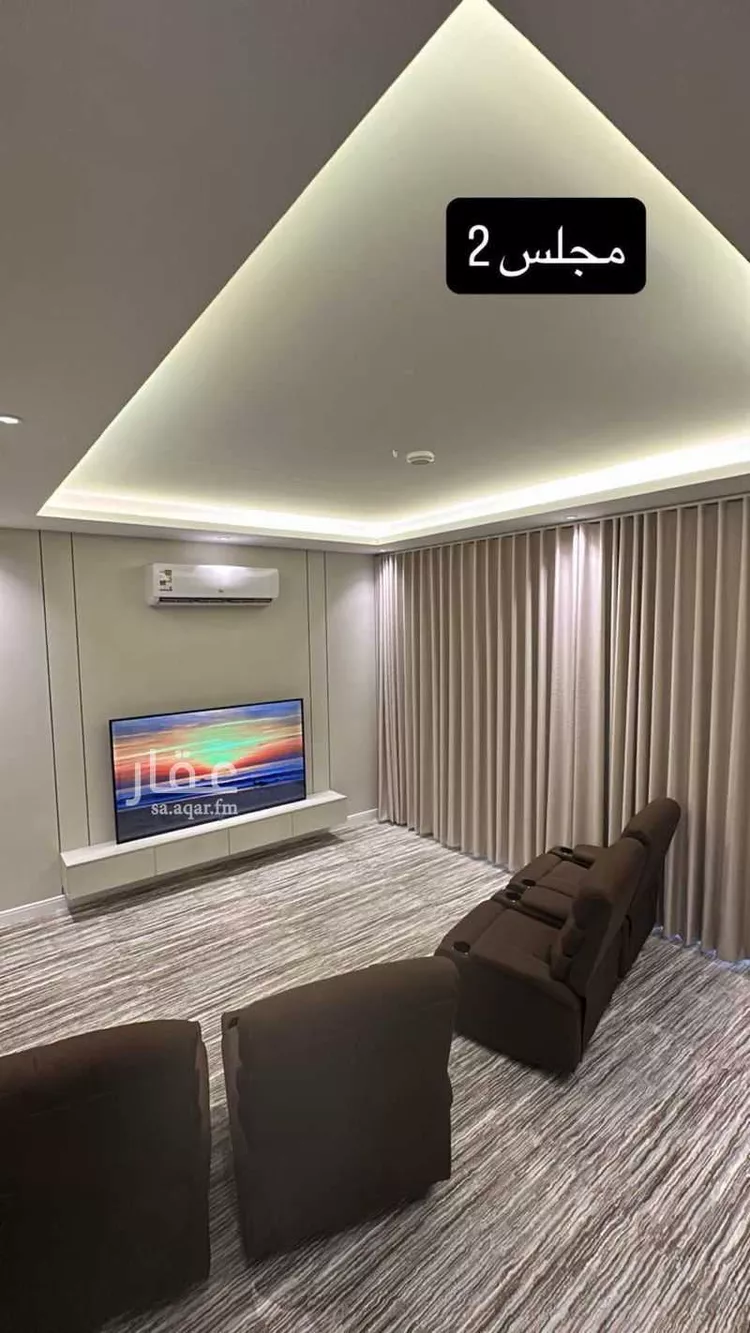 فيلا للإيجار في شارع وجيه الكيلاني, حي الراكة الشمالية, مدينة الدمام, المنطقة الشرقية صورة 2