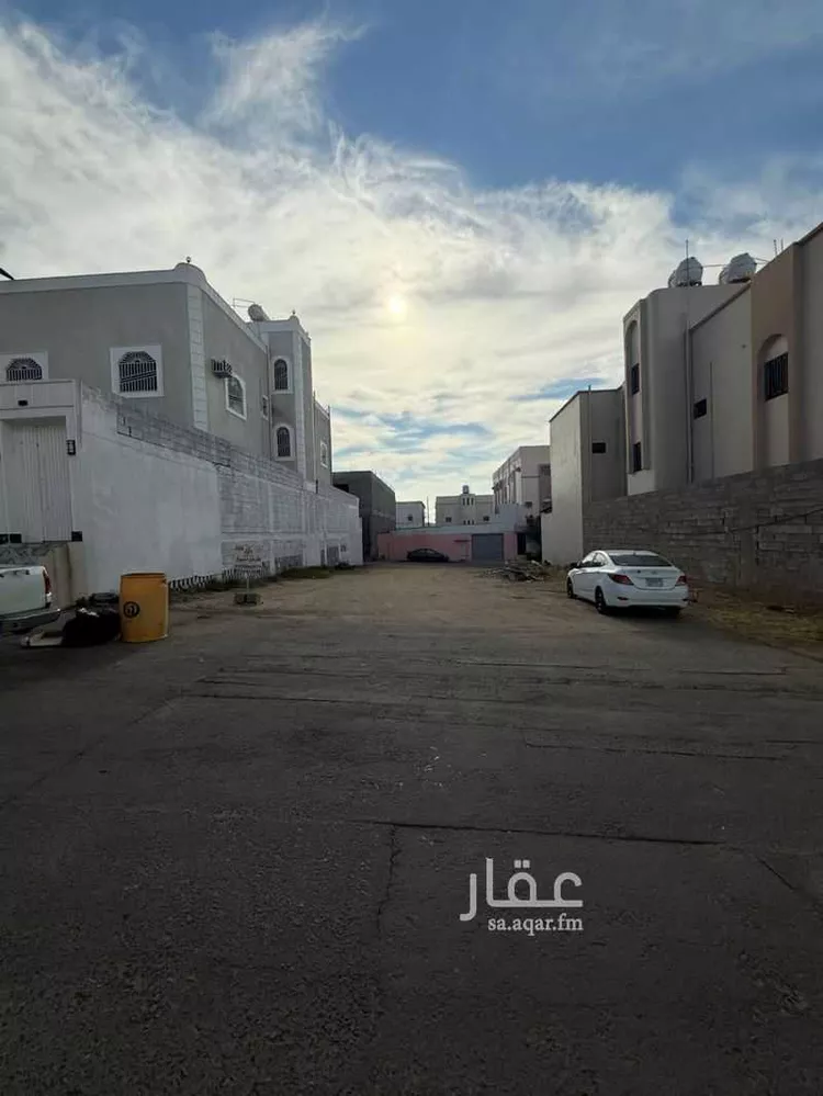أرض للبيع في شارع ابراهيم بن سعد, حي الفتح, مدينة خميس مشيط, منطقة عسير