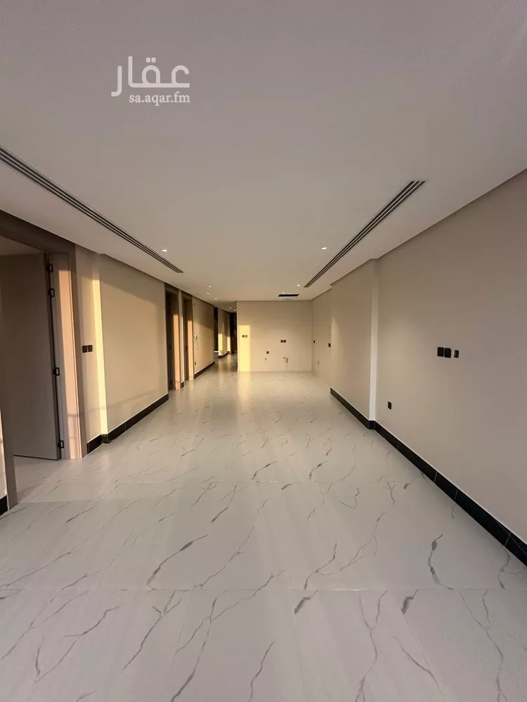 شقة للبيع في شارع الملك عبد الله بن عبدالعزيز, حي الشاطئ الغربي, مدينة الدمام, المنطقة الشرقية