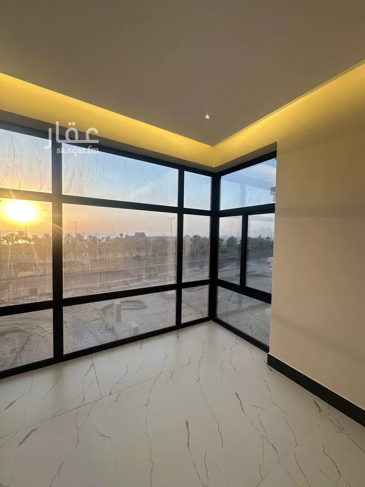 شقة للبيع في شارع الملك عبد الله بن عبدالعزيز, حي الشاطئ الغربي, مدينة الدمام, المنطقة الشرقية صورة 5