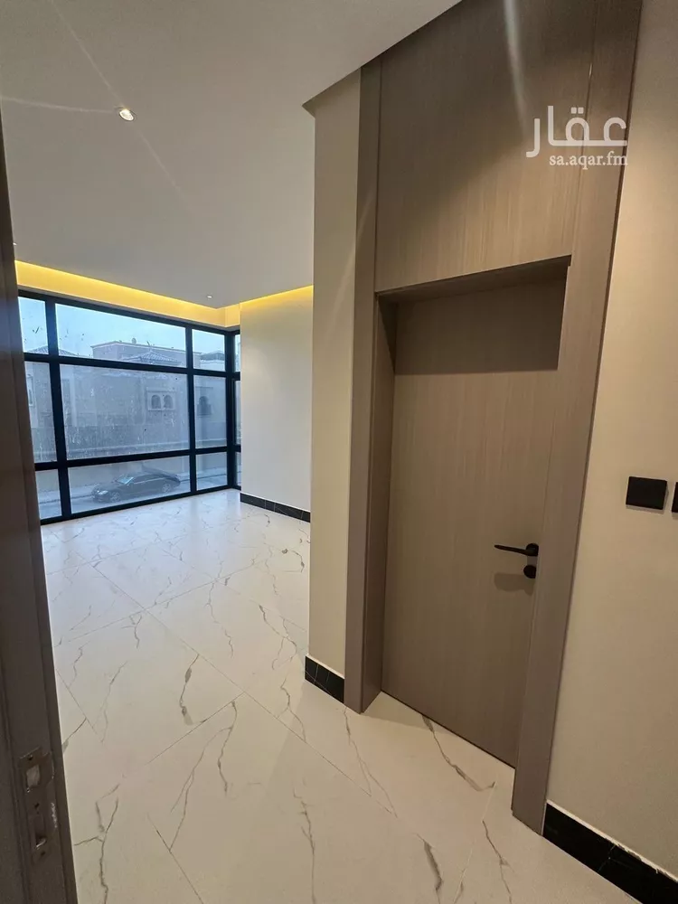 شقة للبيع في شارع الملك عبد الله بن عبدالعزيز, حي الشاطئ الغربي, مدينة الدمام, المنطقة الشرقية
