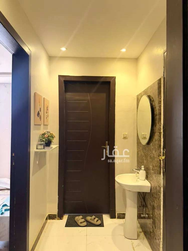 شقة للإيجار في شارع إسماعيل بن مبارك, حي بدر, مدينة الرياض, منطقة الرياض صورة 4