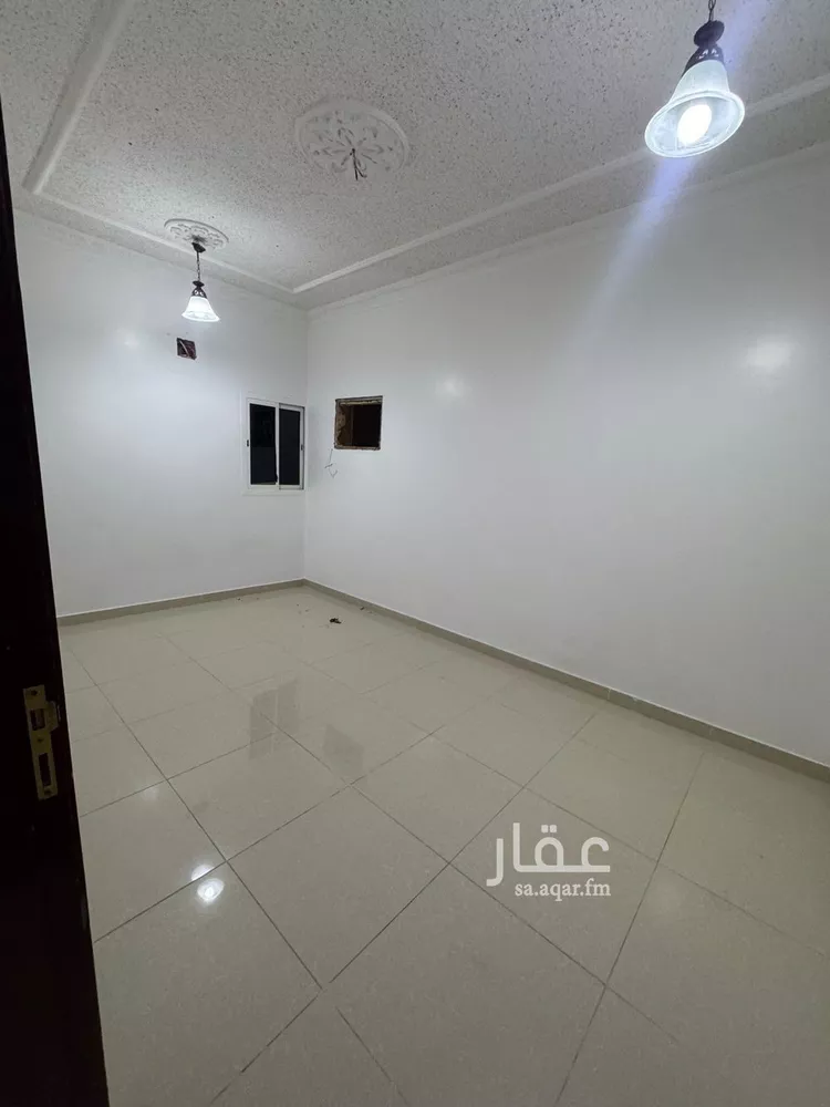 شقة للإيجار في شارع الديوانية, حي العزيزية, مدينة الرياض, منطقة الرياض صورة 4