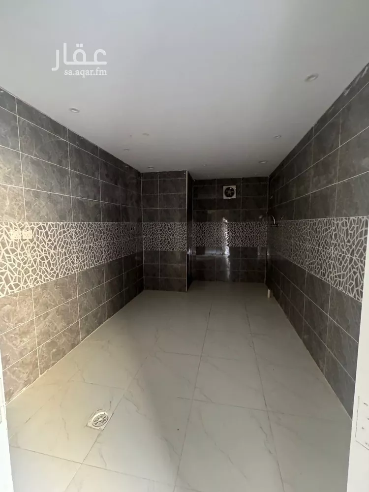 شقة للإيجار في شارع أبي فالح الأنصاري, حي شبرا, مدينة الرياض, منطقة الرياض صورة 3