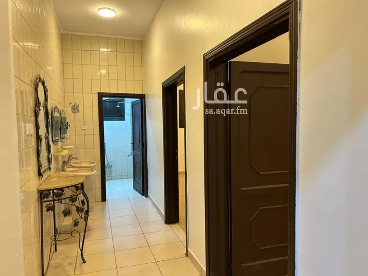 شقة للإيجار في شارع أبي البركات الجمال, حي العريجاء الأوسط, مدينة الرياض, منطقة الرياض صورة 2