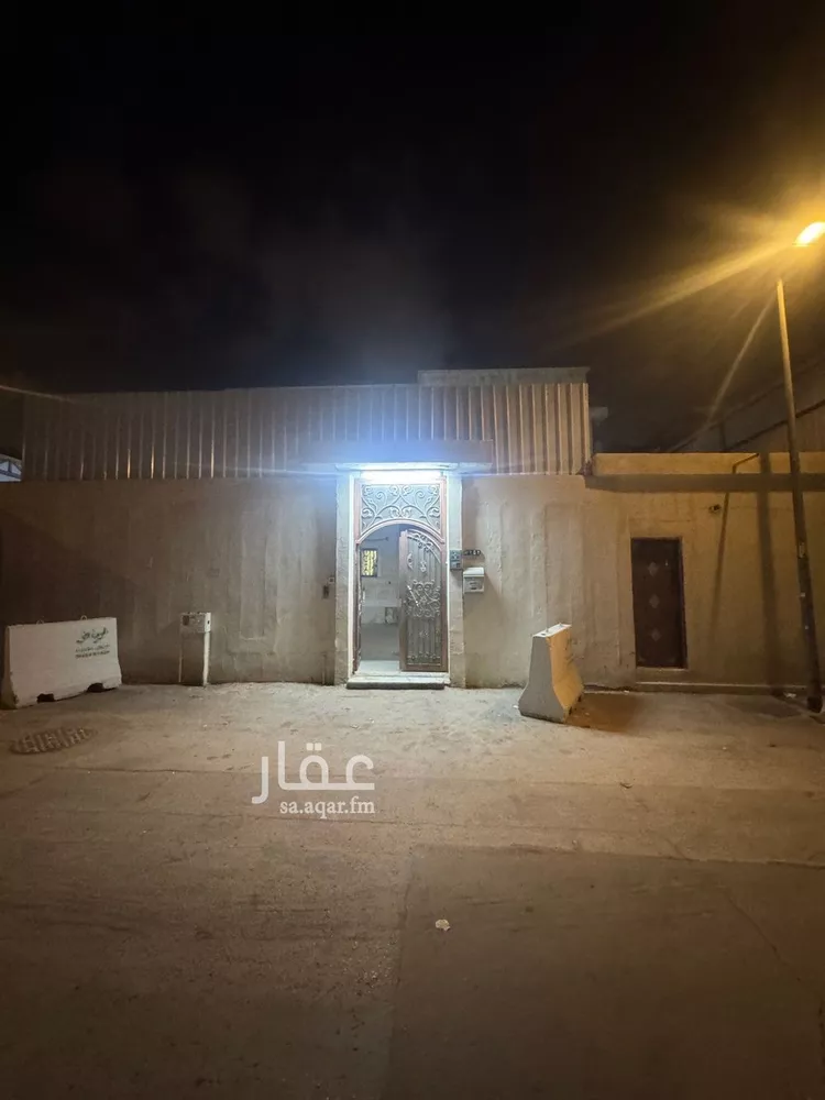 فيلا للإيجار في شارع أبي القاسم الحراني, حي نمار, مدينة الرياض, منطقة الرياض