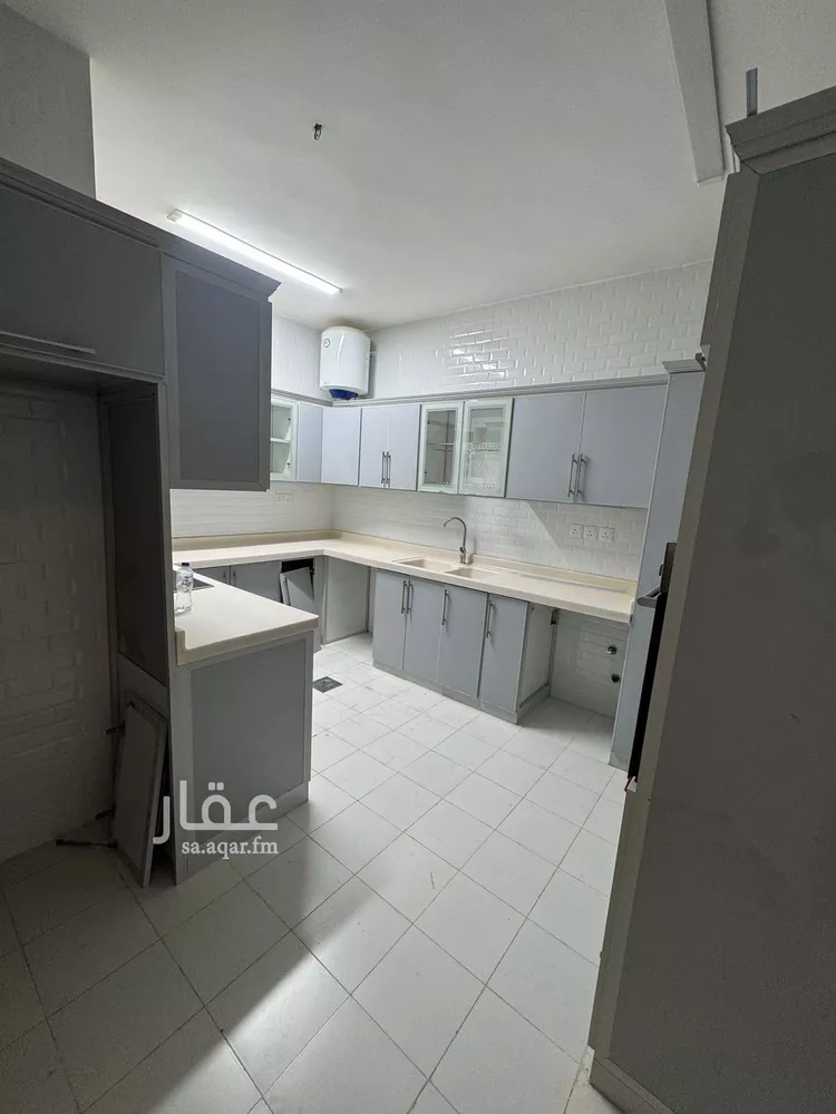 شقة للإيجار في شارع رقم 26, حي بدر, مدينة الرياض, منطقة الرياض