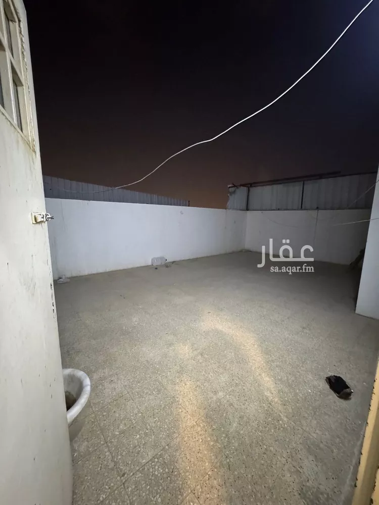 شقة للإيجار في شارع ابن تيمية, حي بدر, مدينة الرياض, منطقة الرياض صورة 3