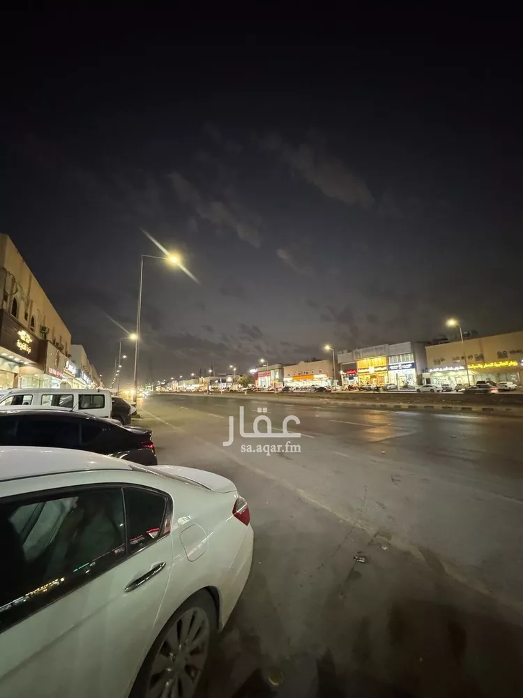 محل للإيجار في شارع ابن تيمية, حي بدر, مدينة الرياض, منطقة الرياض صورة 3
