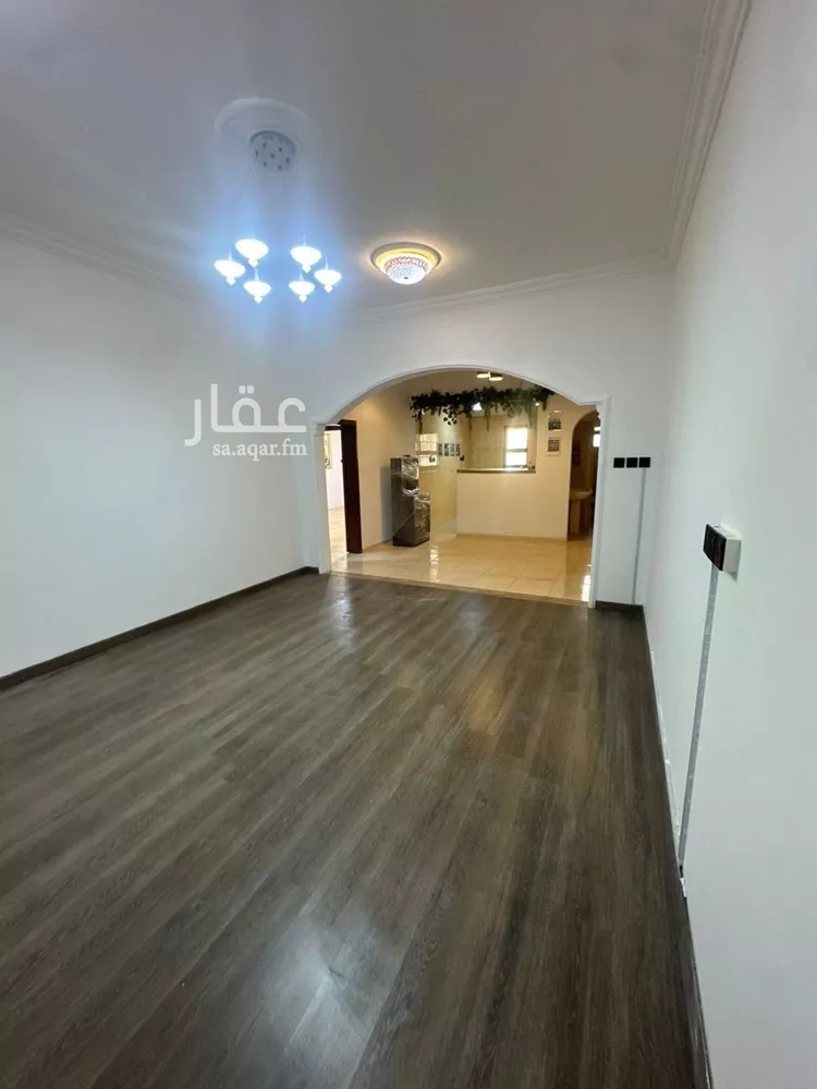 شقة للإيجار في شارع الغماس, حي الربوة, مدينة الرياض, منطقة الرياض