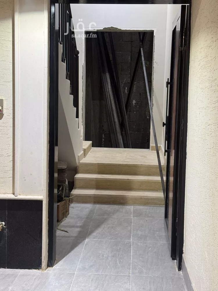 فيلا للبيع في شارع ابن يوسف, حي بدر, مدينة الرياض, منطقة الرياض صورة 3