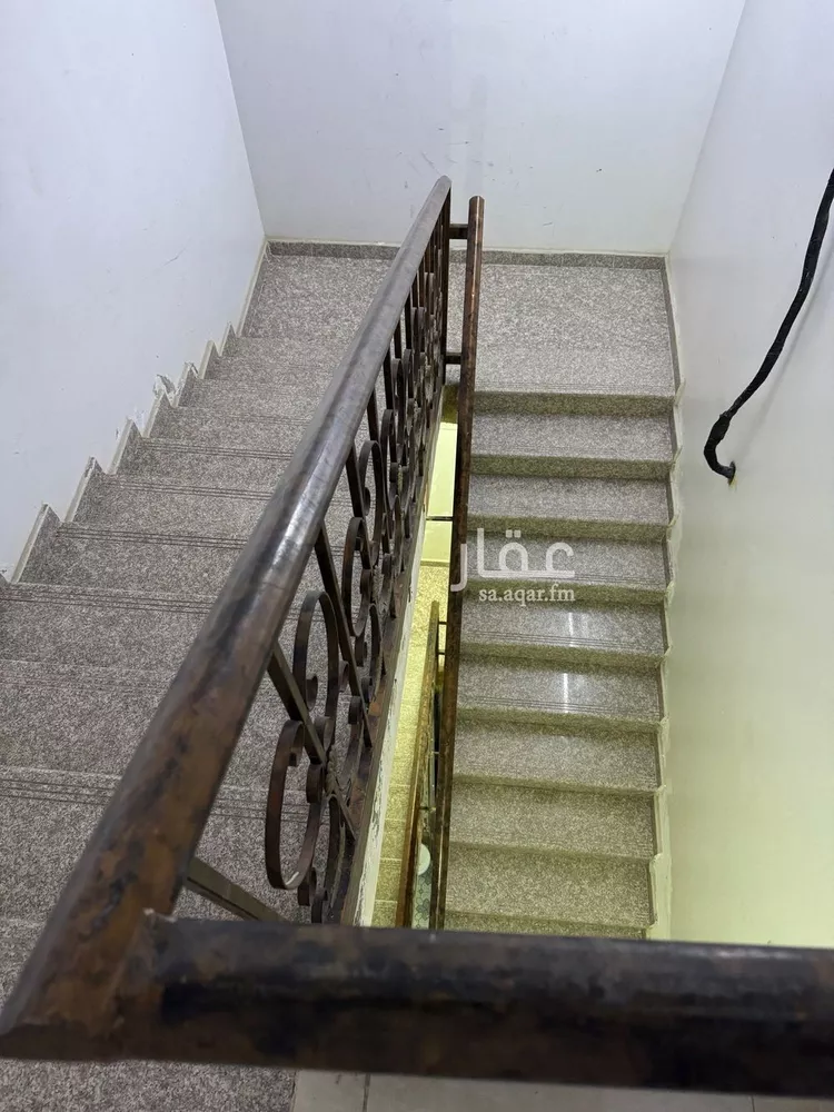 شقة للإيجار في شارع الديوانية, حي العزيزية, مدينة الرياض, منطقة الرياض صورة 2