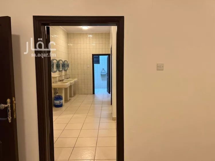 شقة للإيجار في شارع أبي البركات الجمال, حي العريجاء الأوسط, مدينة الرياض, منطقة الرياض صورة 4