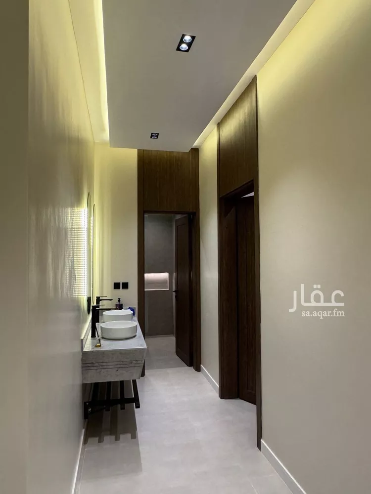 Floor for Sale in Riyadh Namar