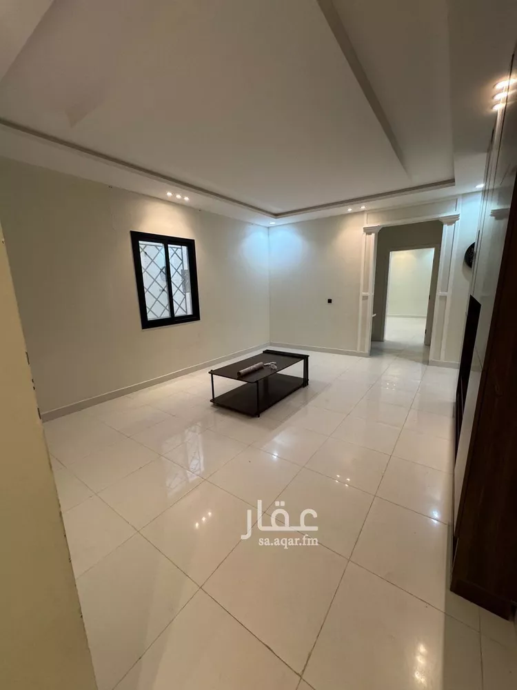 فيلا للإيجار في شارع ابن عمر القرشي, حي طويق, مدينة الرياض, منطقة الرياض صورة 3