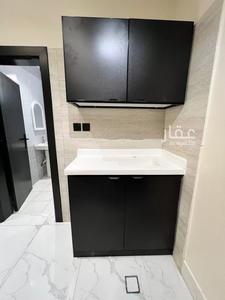 شقة للإيجار في شارع المحجر, حي الحزم, مدينة الرياض, منطقة الرياض