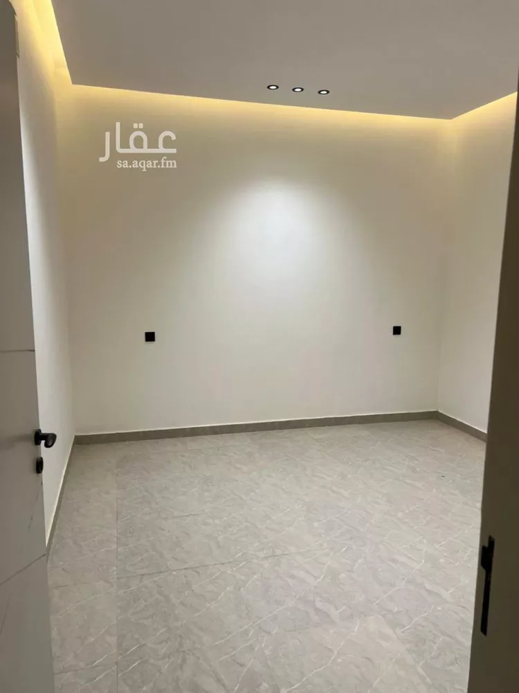 دور للإيجار في شارع العباس بن جرير, حي بدر, مدينة الرياض, منطقة الرياض صورة 5