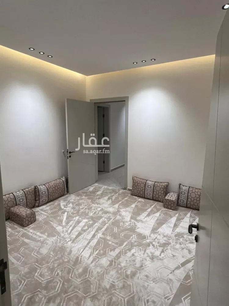 دور للإيجار في شارع العباس بن جرير, حي بدر, مدينة الرياض, منطقة الرياض صورة 3