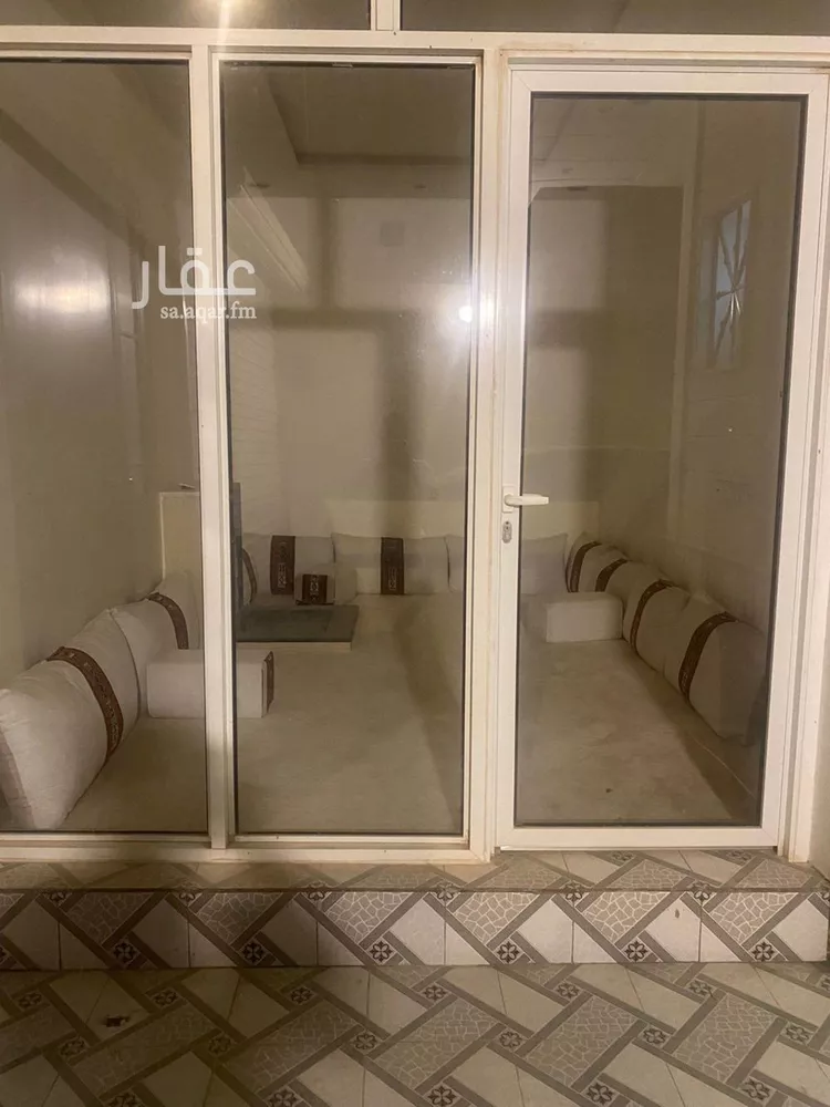 فيلا للإيجار في شارع القويعة, حي طويق, مدينة الرياض, منطقة الرياض صورة 2