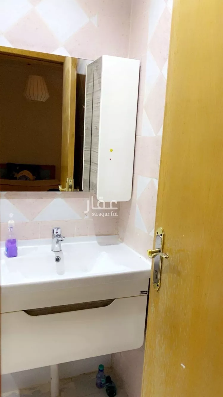 فيلا للإيجار في شارع الوتر, حي اليرموك, مدينة الرياض, منطقة الرياض صورة 2