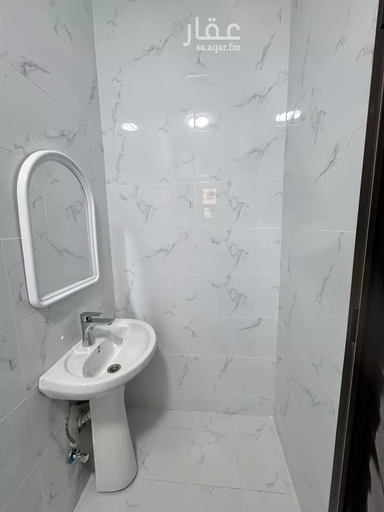 شقة للإيجار في شارع الزخرف, حي الشميسي, مدينة الرياض, منطقة الرياض