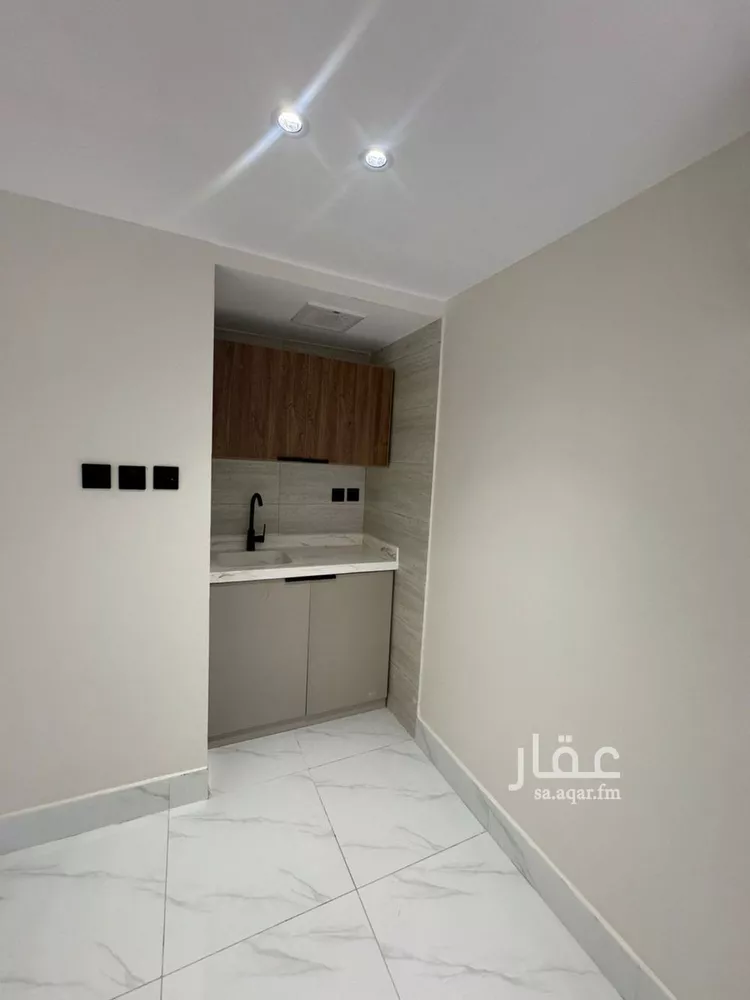 شقة للإيجار في شارع بنغازي, حي الروابي, مدينة الرياض, منطقة الرياض 1 صورة