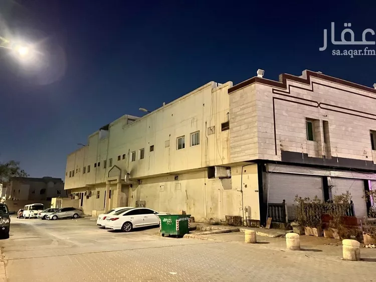 عمارة للإيجار في شارع عبدالله العنقري, حي الورود, مدينة الرياض, منطقة الرياض صورة 4