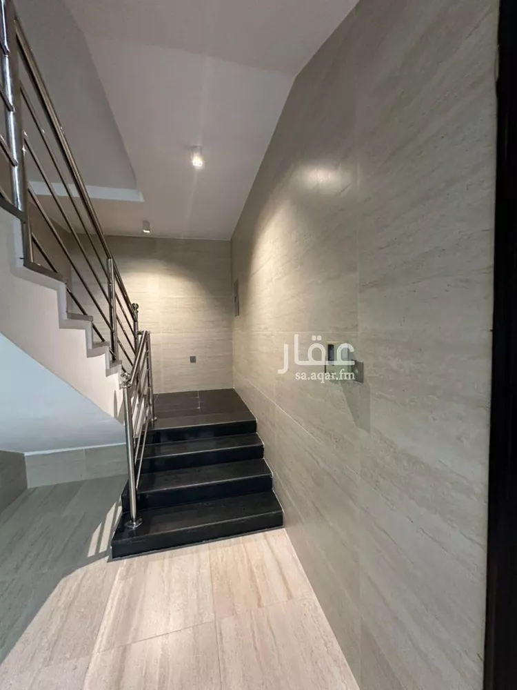 عمارة للبيع في شارع ابن زهير, حي الراكة الشمالية, مدينة الدمام, المنطقة الشرقية صورة 3