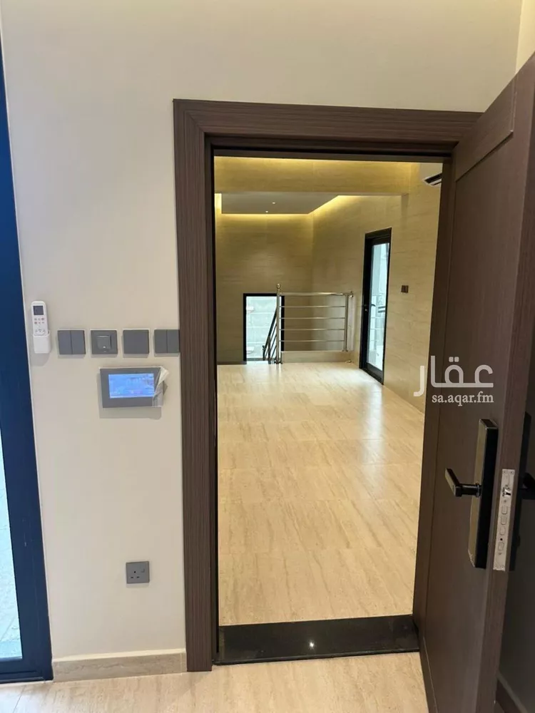 عمارة للبيع في شارع ابن زهير, حي الراكة الشمالية, مدينة الدمام, المنطقة الشرقية صورة 2