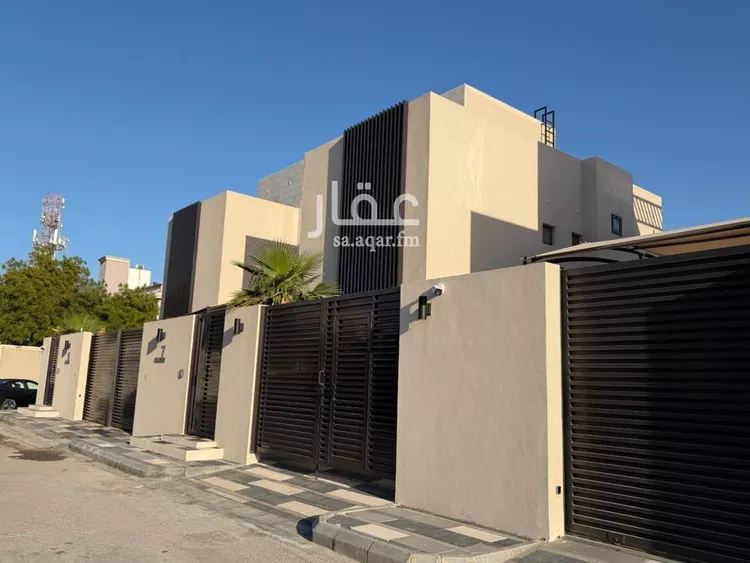 فيلا للإيجار في شارع ابن كثير, حي الحزام الذهبي, مدينة الخبر, المنطقة الشرقية