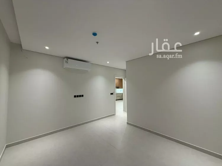 شقة للإيجار في شارع 10ا, حي البحر, مدينة الخبر, المنطقة الشرقية صورة 2