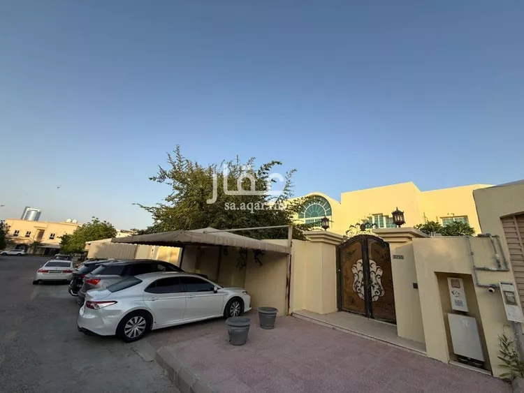 فيلا للبيع في شارع ابن أبي  البر, حي الدوحة الشمالية, مدينة الظهران, المنطقة الشرقية صورة 3