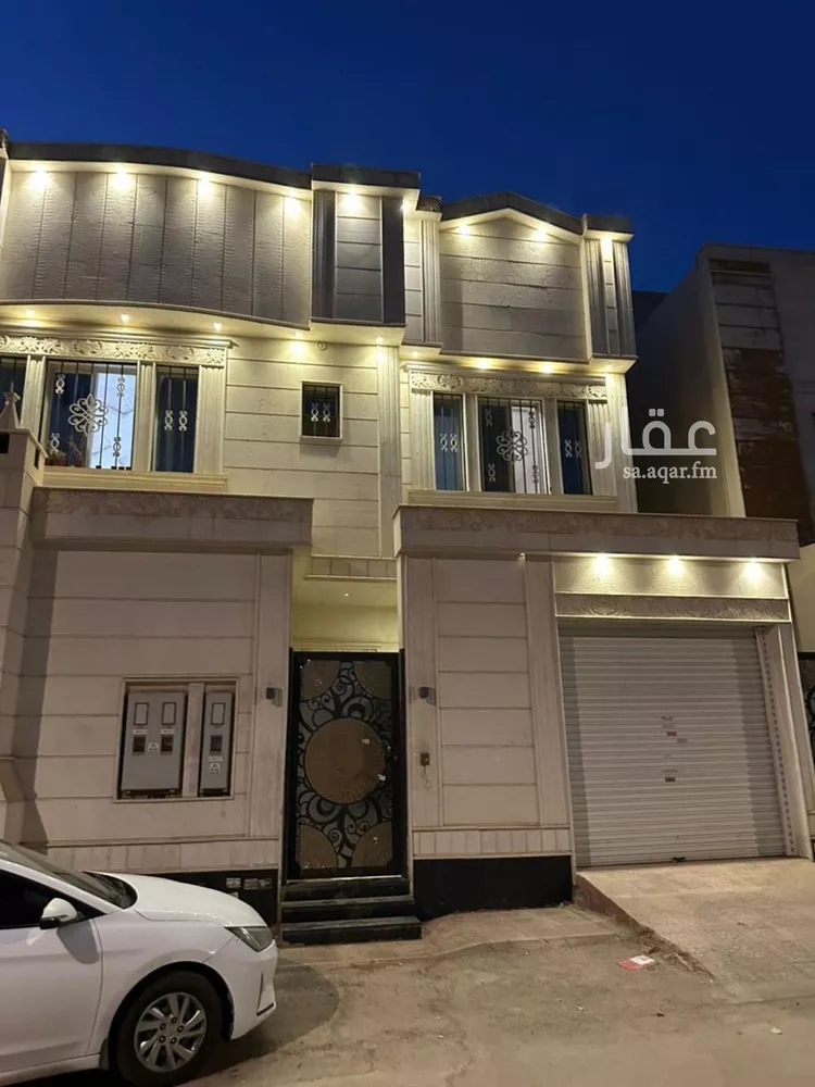 فيلا للإيجار في شارع عبدالعزيز العبادي, حي الرمال, مدينة الرياض, منطقة الرياض 1 صورة