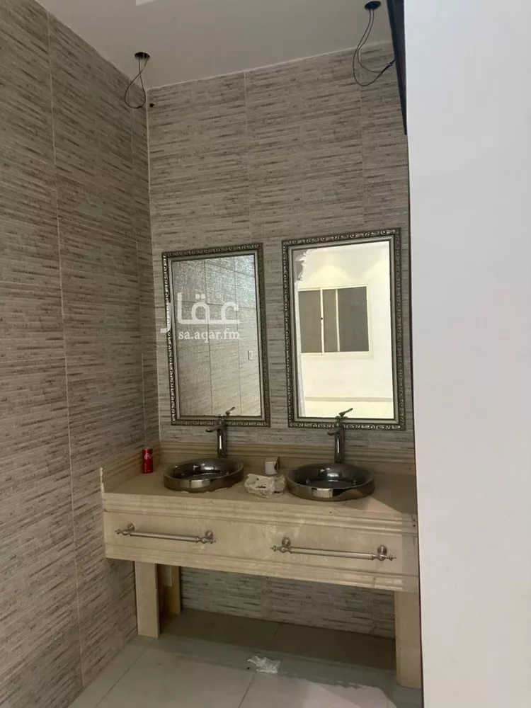 فيلا للإيجار في شارع عبدالعزيز العبادي, حي الرمال, مدينة الرياض, منطقة الرياض صورة 4