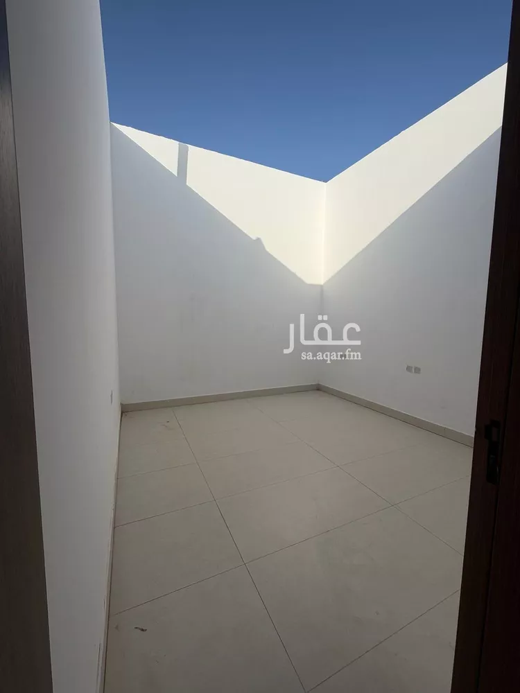 شقة للبيع في شارع رقم 94, حي المونسية, مدينة الرياض, منطقة الرياض صورة 2