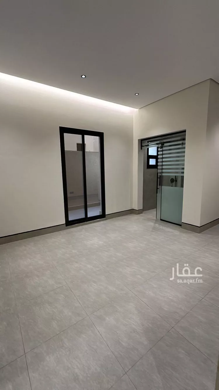 دور للبيع في شارع وادي الساحل, حي الرمال, مدينة الرياض, منطقة الرياض صورة 4