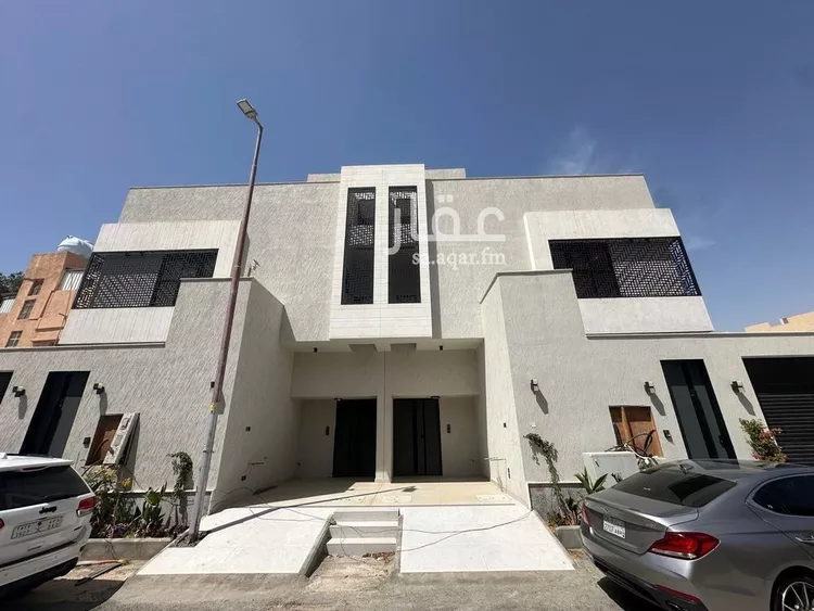 دور للبيع في شارع سعيد بن مقرن, حي الملز, مدينة الرياض, منطقة الرياض