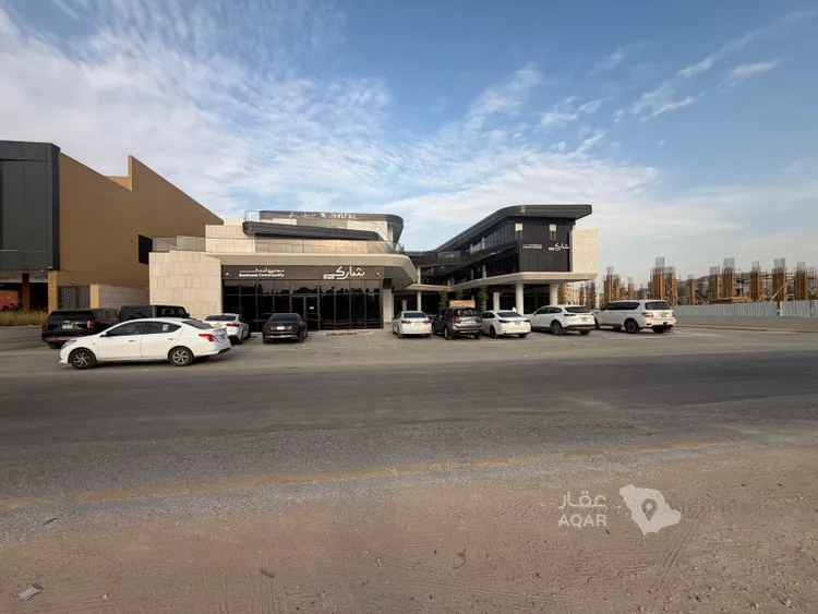 Commercial Office for Rent in Riyadh Al Qirawan
