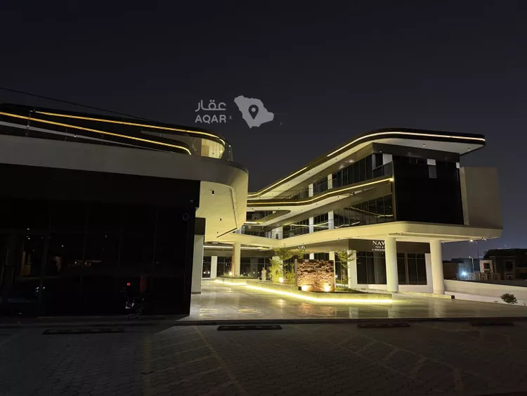 Commercial Office for Rent in Riyadh Al Qirawan صورة 3