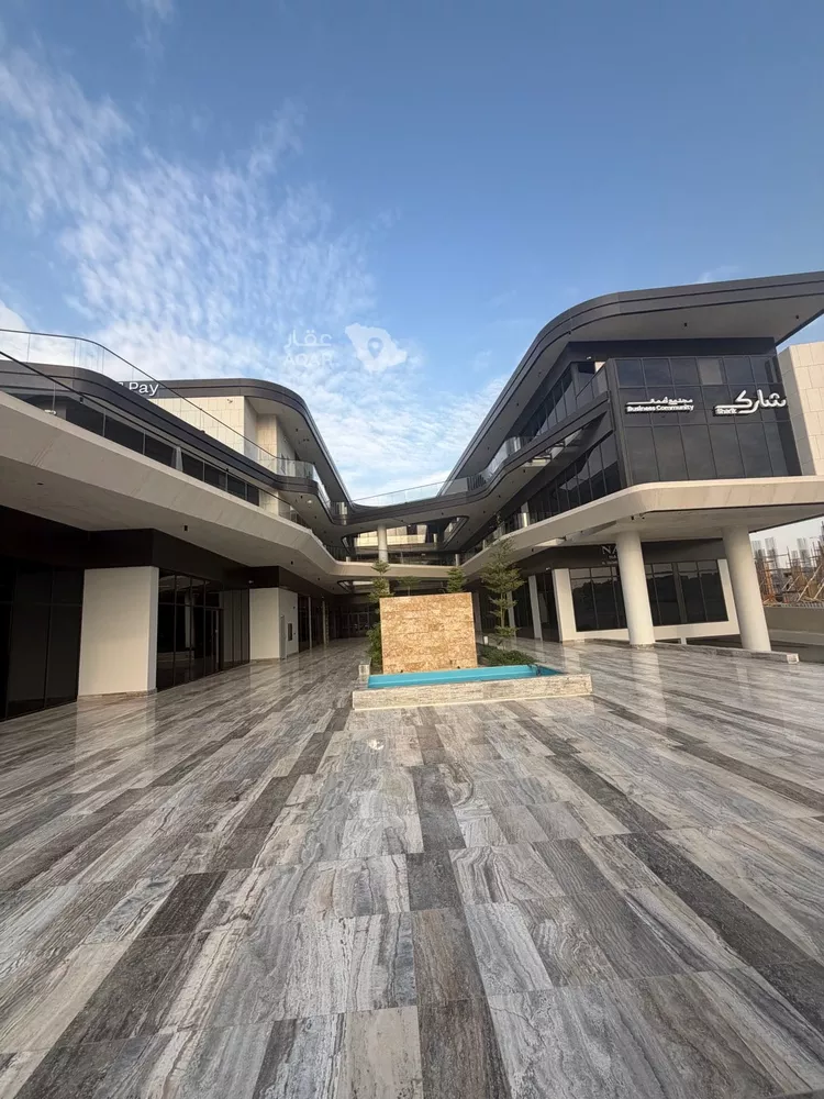 Commercial Office for Rent in Riyadh Al Qirawan صورة 5